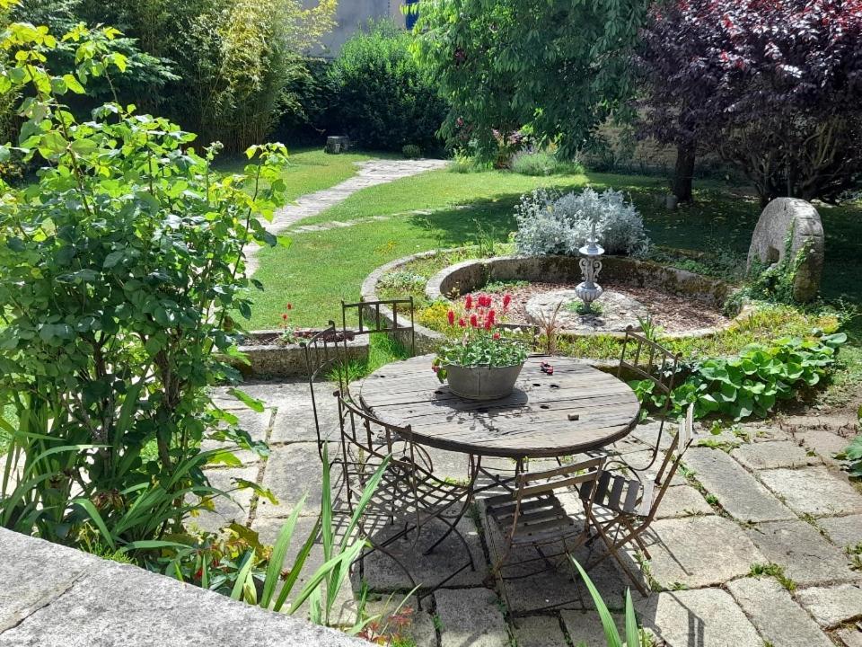 Suite Privative Terrasse Alençon Buitenkant foto